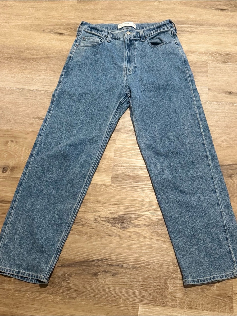Hollister Women’s Baggy Denim Straight Leg Jeans W30/L30